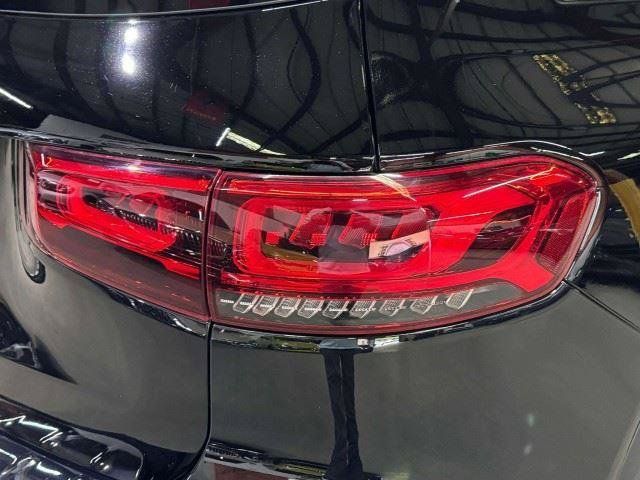 Used 2021 Mercedes-Benz GLB 250 image 20
