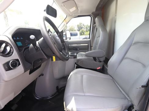 Certified 2024 Ford E-350 and Econoline 350 Super Duty w/ Power Windows & Locks Group RWD image 3