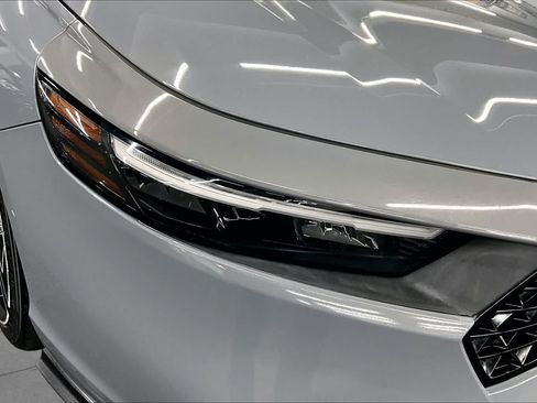 Used 2023 Honda Accord Sport image 27