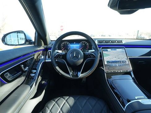 Certified 2024 Mercedes-Benz S 580 4MATIC Sedan image 21