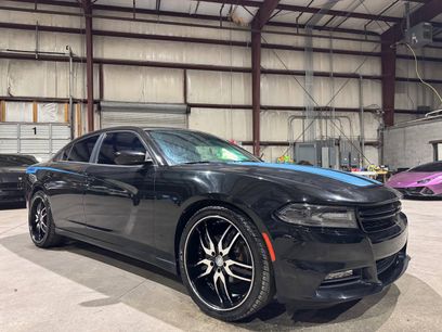 Used 2015 Dodge Charger SXT
