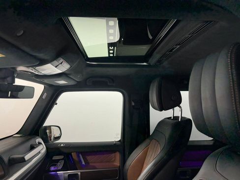 Used 2022 Mercedes-Benz G 550 image 23