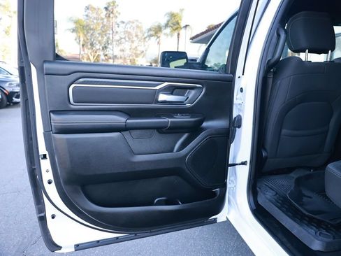 Used 2025 RAM 1500 Big Horn AWD/4WD image 34