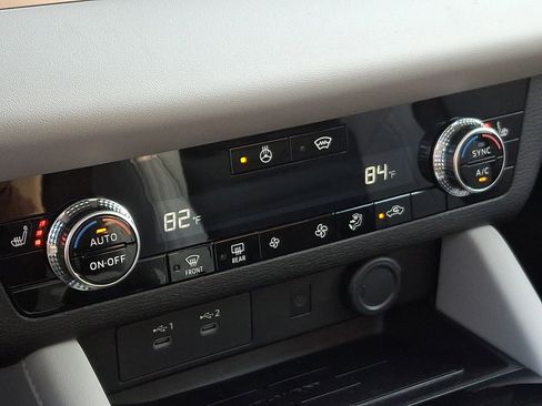 New 2026 Mitsubishi Outlander SE image 15