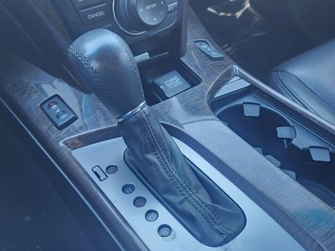 Used 2011 Acura MDX Tech Pkg image 11