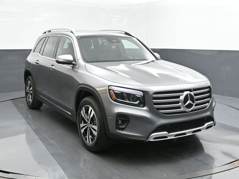New 2025 Mercedes-Benz GLB 250 image 22