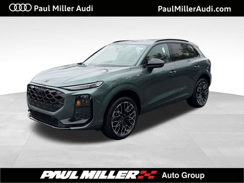 New 2026 Audi Q3 quattro 2.0T AWD/4WD image 1