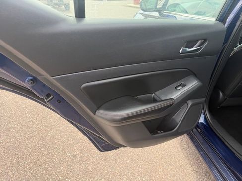 Used 2021 Nissan Altima 2.5 SR FWD image 14