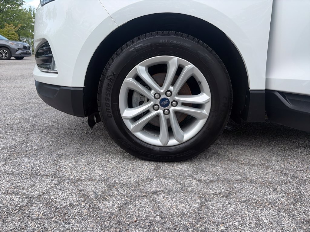 Used 2020 Ford Edge SEL FWD image 26