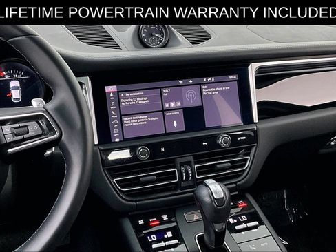 Used 2024 Porsche Macan S AWD/4WD image 8