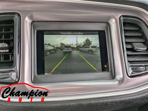 Used 2021 Dodge Challenger SXT w/ Driver Convenience Group image 22