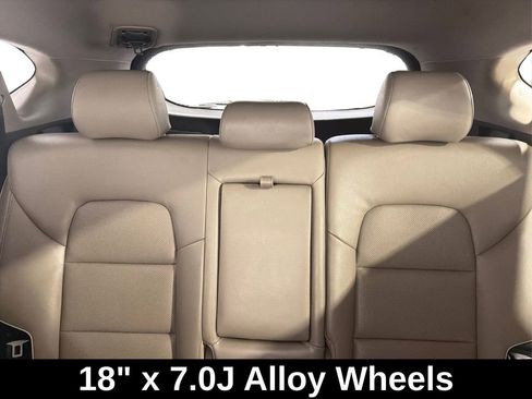 Used 2020 Hyundai Tucson Limited w/ Winter Weather Package image 16
