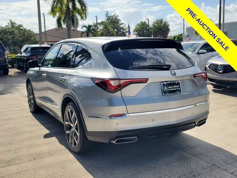 Certified 2024 Acura MDX w/ Technology Package FWD image 5