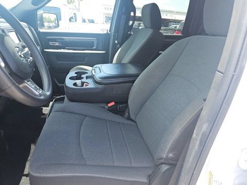 Used 2024 RAM 1500 Warlock RWD image 9
