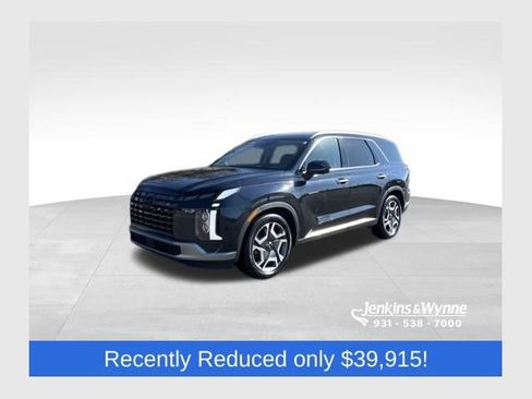 Used 2024 Hyundai Palisade Limited image 1