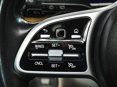 Used 2021 Mercedes-Benz GLE 350 GLE 350 image 40