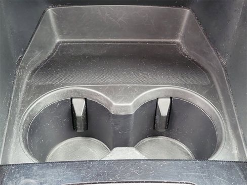 Used 2023 MAZDA MAZDA3 s image 29