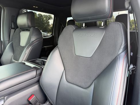 Used 2025 Ford F150 Raptor AWD/4WD image 13