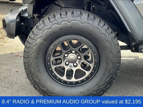 Used 2022 Jeep Wrangler Unlimited Sport image 9