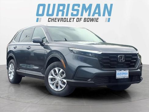 Used 2025 Honda CR-V LX image 1