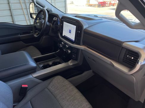 Used 2022 Ford F150 XLT w/ Equipment Group 302A High AWD/4WD image 17