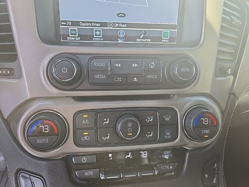 Used 2019 GMC Yukon XL Denali w/ Denali Ultimate Package image 12