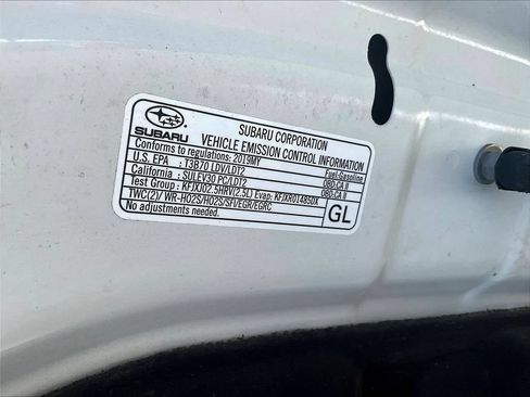 Used 2019 Subaru Outback 2.5i Limited AWD/4WD image 31