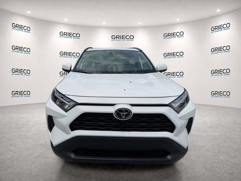 Used 2024 Toyota RAV4 XLE w/ Convenience Package FWD image 2
