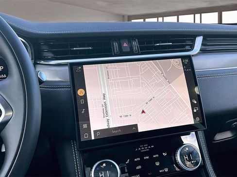 Used 2026 Jaguar F-PACE R-Dynamic S image 6