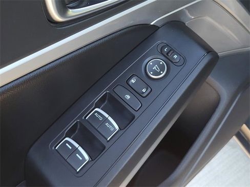 Used 2024 Acura Integra image 15