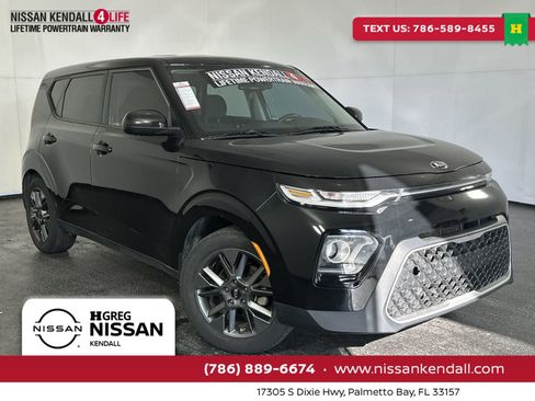 Used 2020 Kia Soul EX image 1