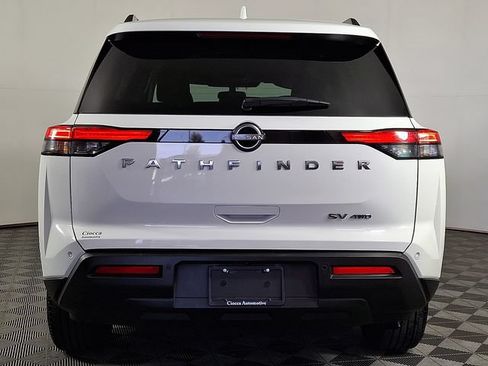 Used 2022 Nissan Pathfinder SV AWD/4WD image 8