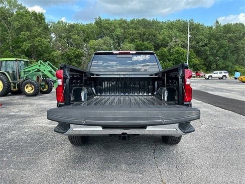 New 2025 Chevrolet Silverado 1500 LT w/ Safety Package AWD/4WD image 15