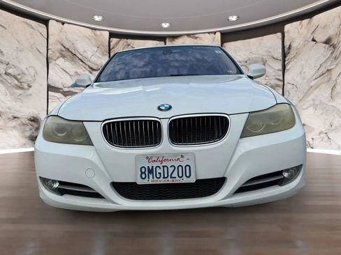 Used 2011 BMW 335i Sedan image 2