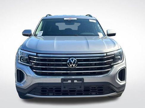 Used 2024 Volkswagen Atlas SE FWD image 10
