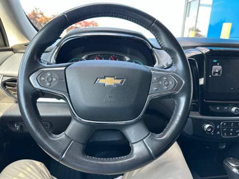 Used 2019 Chevrolet Traverse LT AWD/4WD image 29