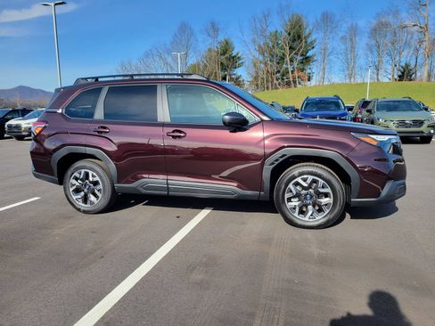 New 2026 Subaru Forester Premium AWD/4WD image 7