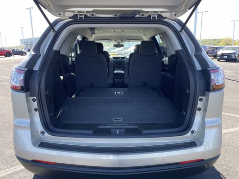 Used 2016 Chevrolet Traverse LT w/ Style and Technology Package AWD/4WD image 29
