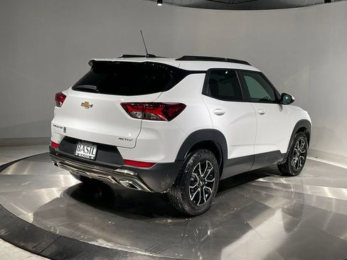 Used 2023 Chevrolet TrailBlazer ACTIV image 11