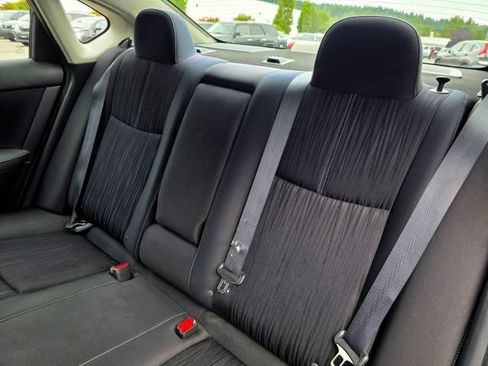 Used 2017 Nissan Sentra SV FWD image 36