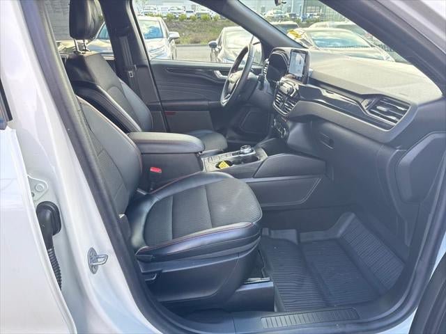 Used 2023 Ford Escape ST-Line w/ Equipment Group 301A FWD image 11