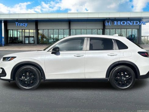 Certified 2024 Honda HR-V Sport image 12