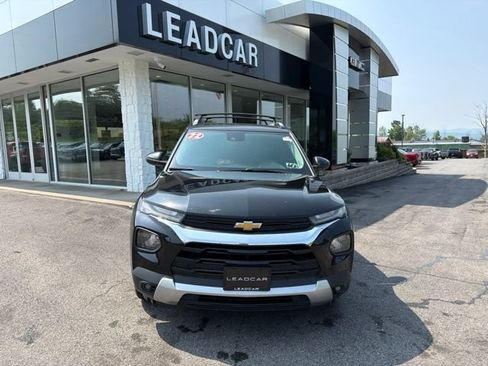 Used 2022 Chevrolet TrailBlazer LT w/ Convenience Package AWD/4WD image 8
