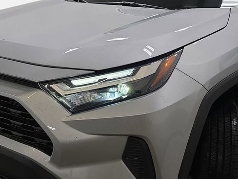 Certified 2025 Toyota RAV4 XLE FWD image 27