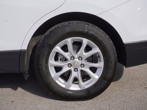 Used 2021 Chevrolet Equinox LT image 11