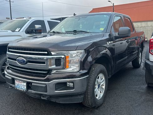 Used 2020 Ford F150 XLT image 4