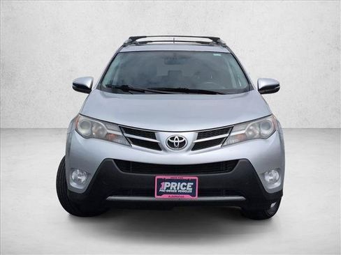 Used 2013 Toyota RAV4 XLE AWD/4WD image 2