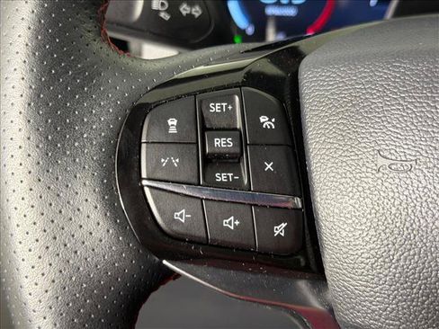 Used 2025 Ford Explorer ST-Line AWD/4WD image 26