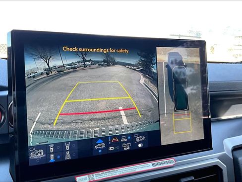 Certified 2025 Toyota 4Runner TRD Off-Road Premium image 25