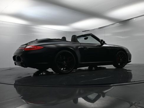 Used 2011 Porsche 911 Carrera 4S image 60